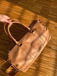 Image 1 of K&YFOB Weekender bag in “open pore leather” CARAMEL