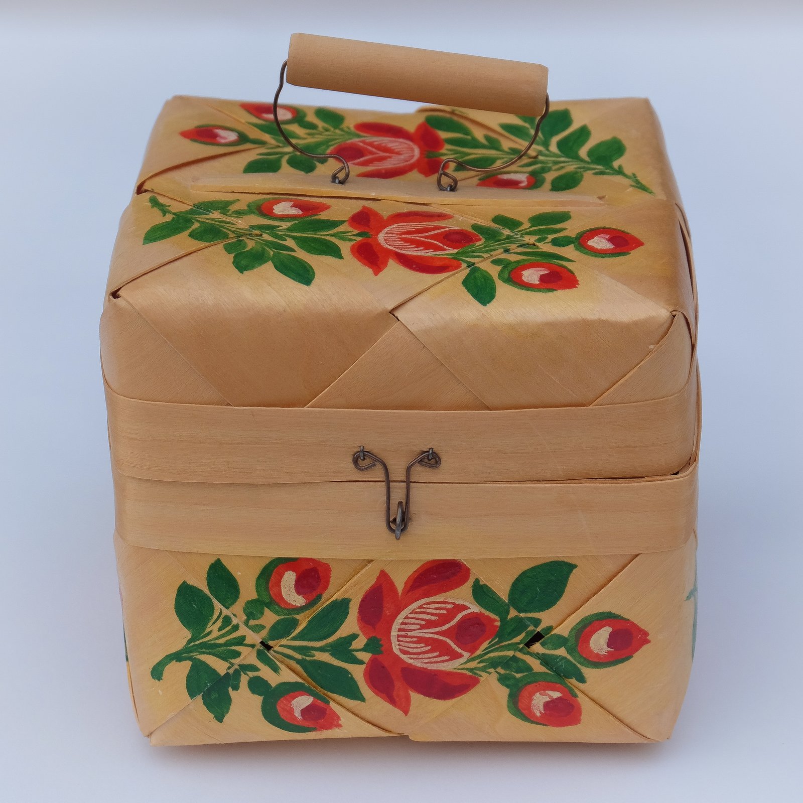 Handwoven Birch Bark Basket | foundvintageuk