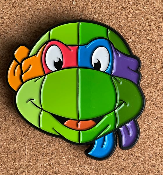 Image of 2” 4-in-1 Turtle Face Soft Enamel Pin