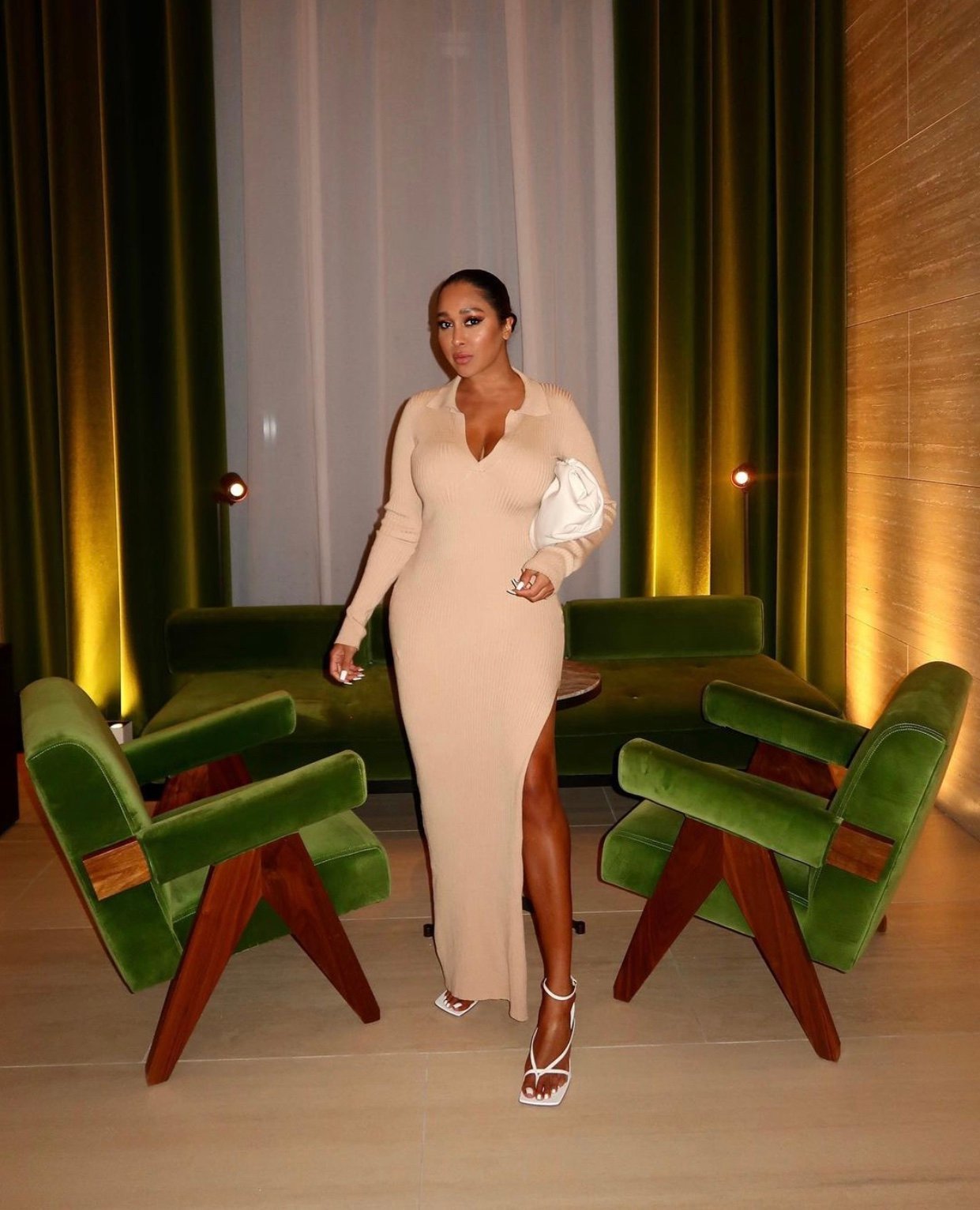 Image of BEIGE RIBBED MAXI DRESS WITH LEG SLIT (LARGE)