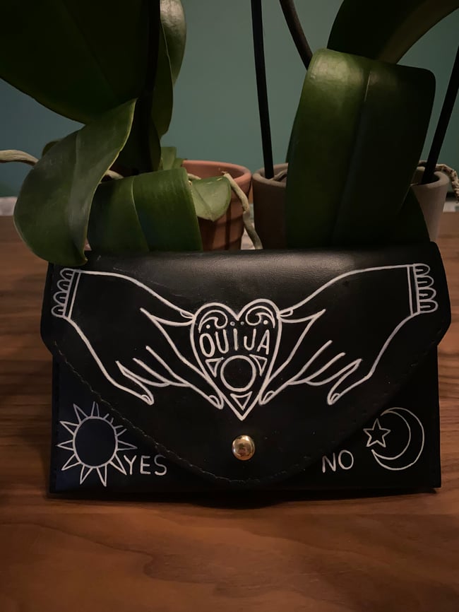 Ouija hip pack