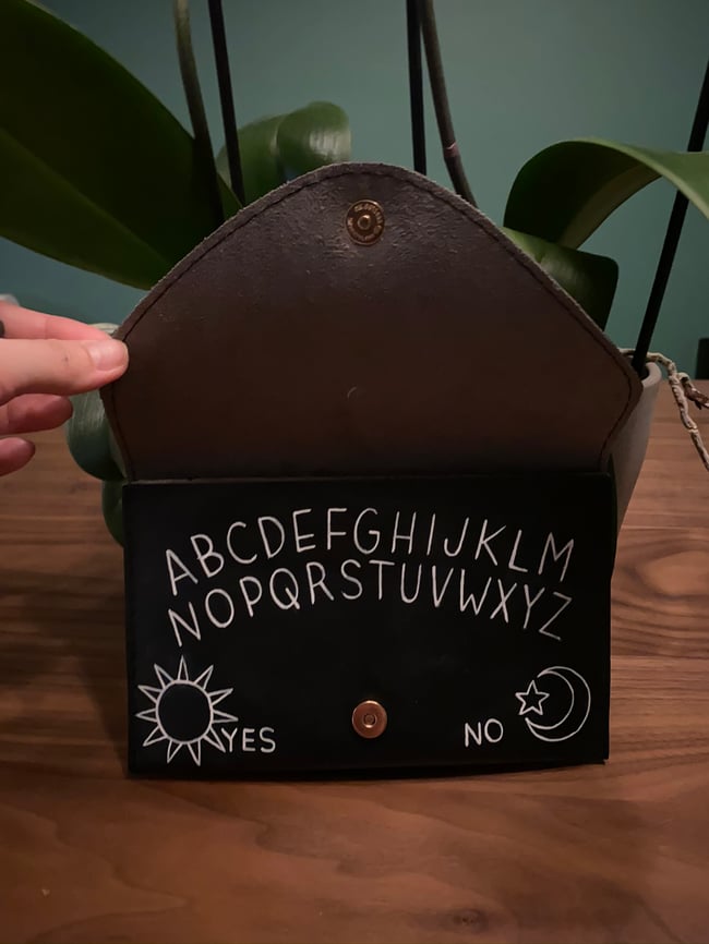 Ouija hip pack
