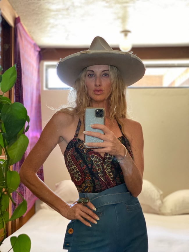 70d black paisley halter top