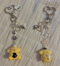 Image 2 of Magnetic hearts matching pompompurin keychain 💛