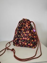 Image 1 of Bolso CAPACHA GRANADAS NEGRO