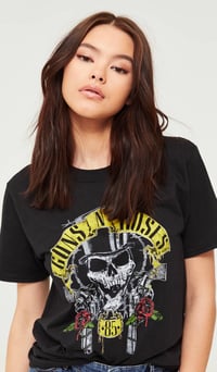 Guns and roses tee