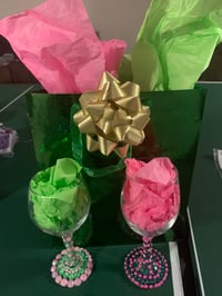 Image 4 of Pink and green