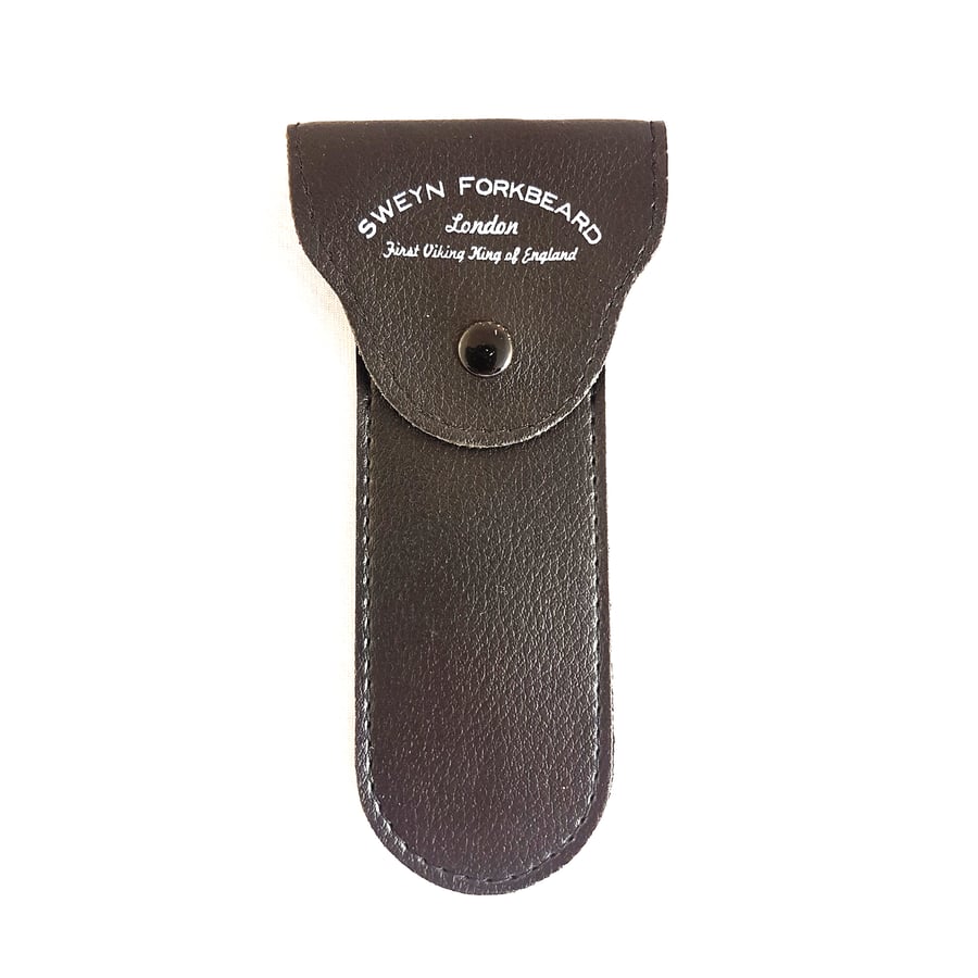 Image of Leather Pouch for Safety Razors Sweyn Forkbeard