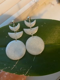 Image 5 of Phases Dangles