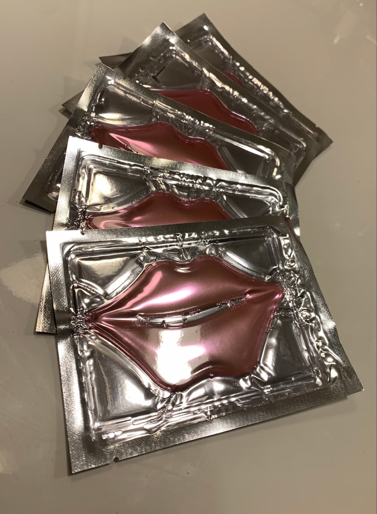 Image of Lip Mask