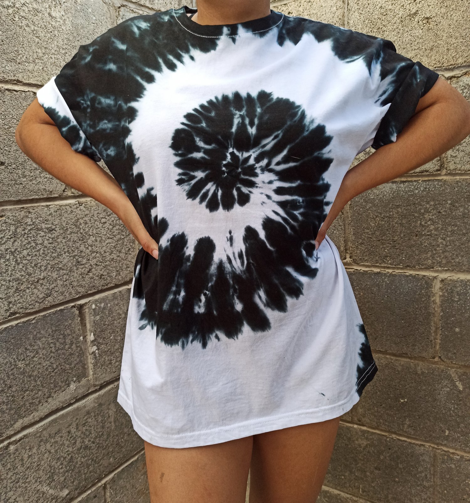 T-shirt tie dye black & white