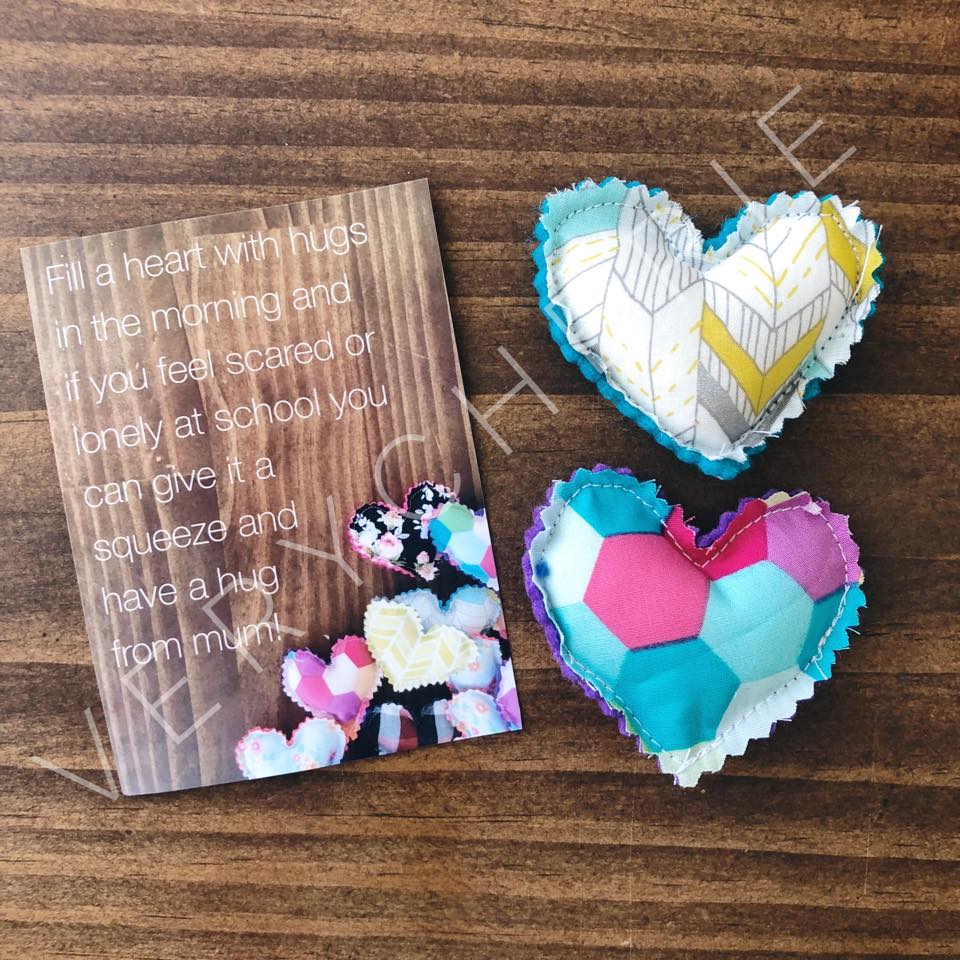 Image of HUG HEARTS  //  blue/green