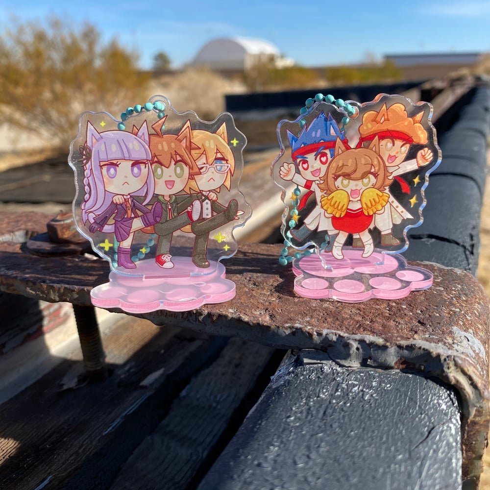 DR: MyanganRonpa Group Charm Standees