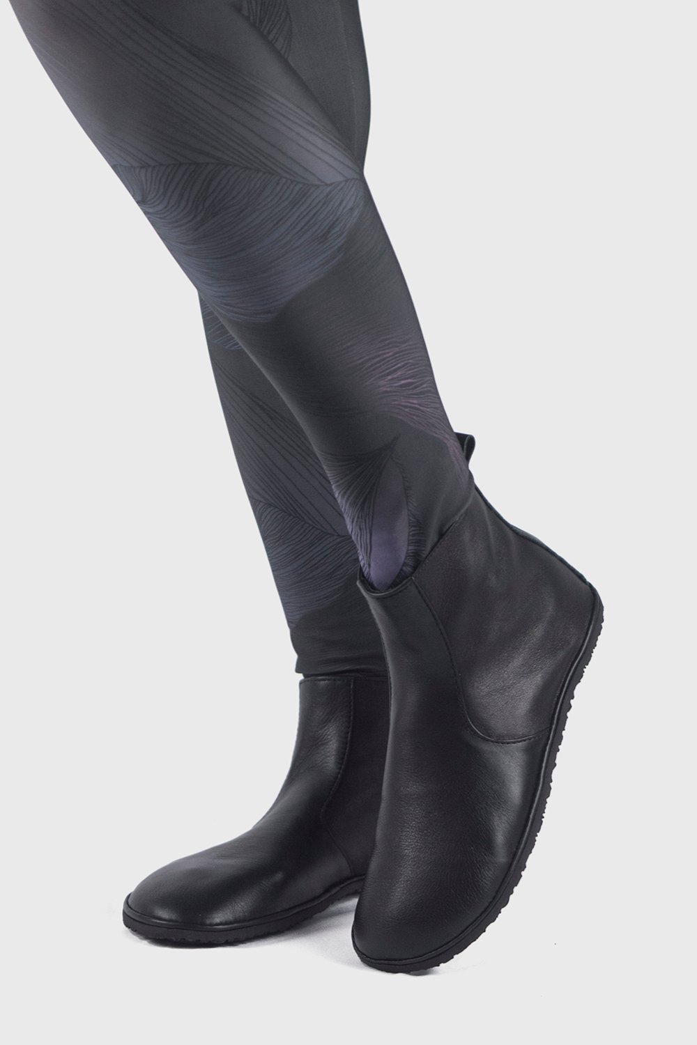 Image of ZetaPi Ankle boots in Matte black