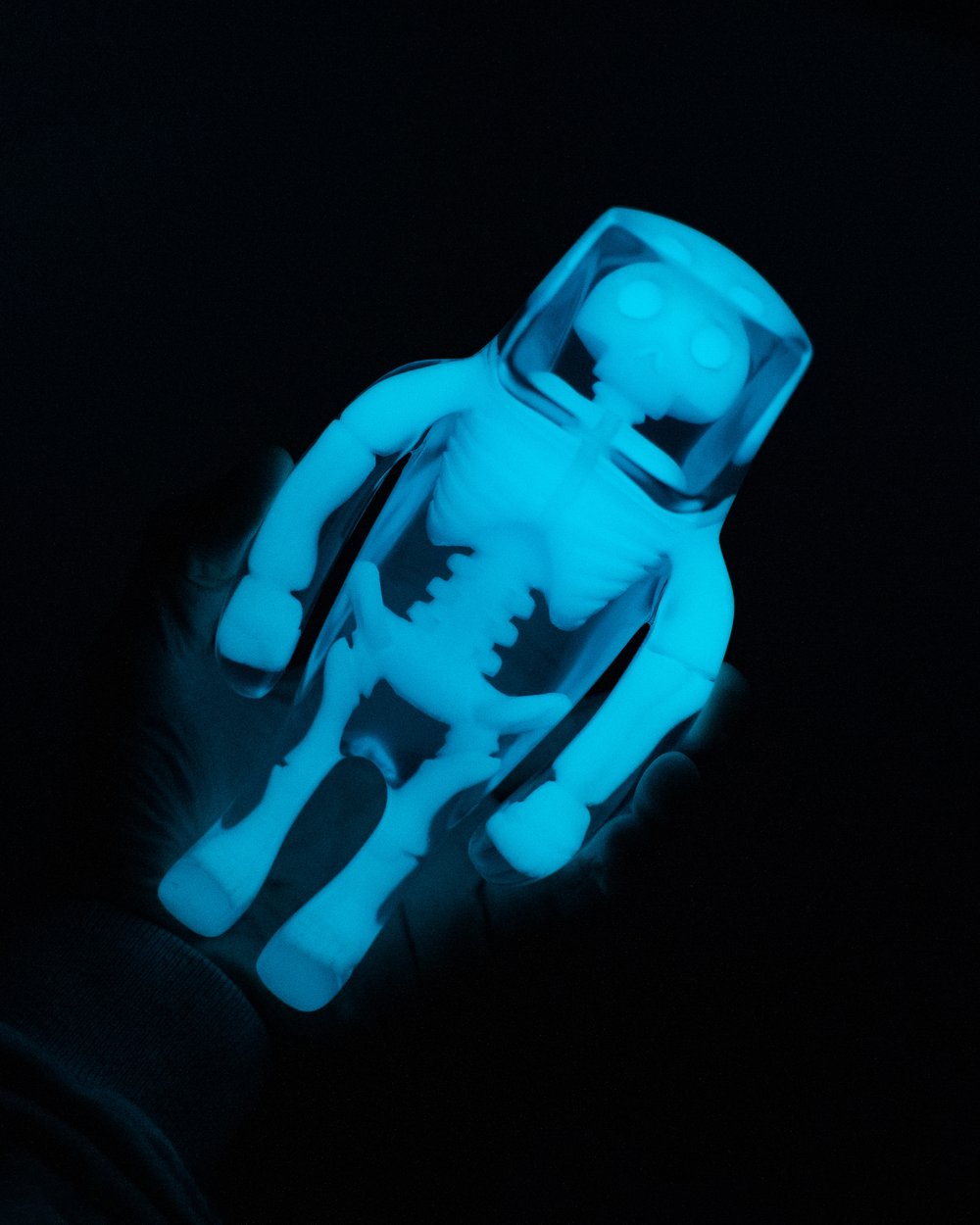 Anatoma Stranger -  Sky Blue (Glow in the Dark) 