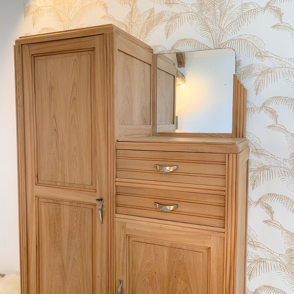 Image of VENDUE/SOLD OUT Armoire Asymétrique Gold