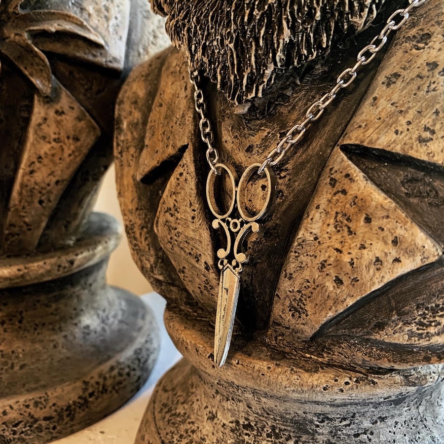 Image of Scissorhands Necklace