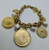 Medallion charm bracelet w/pearls