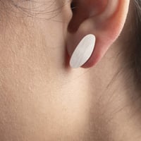 Image 2 of SINGLE earring silver stud, island 1,  #034-25