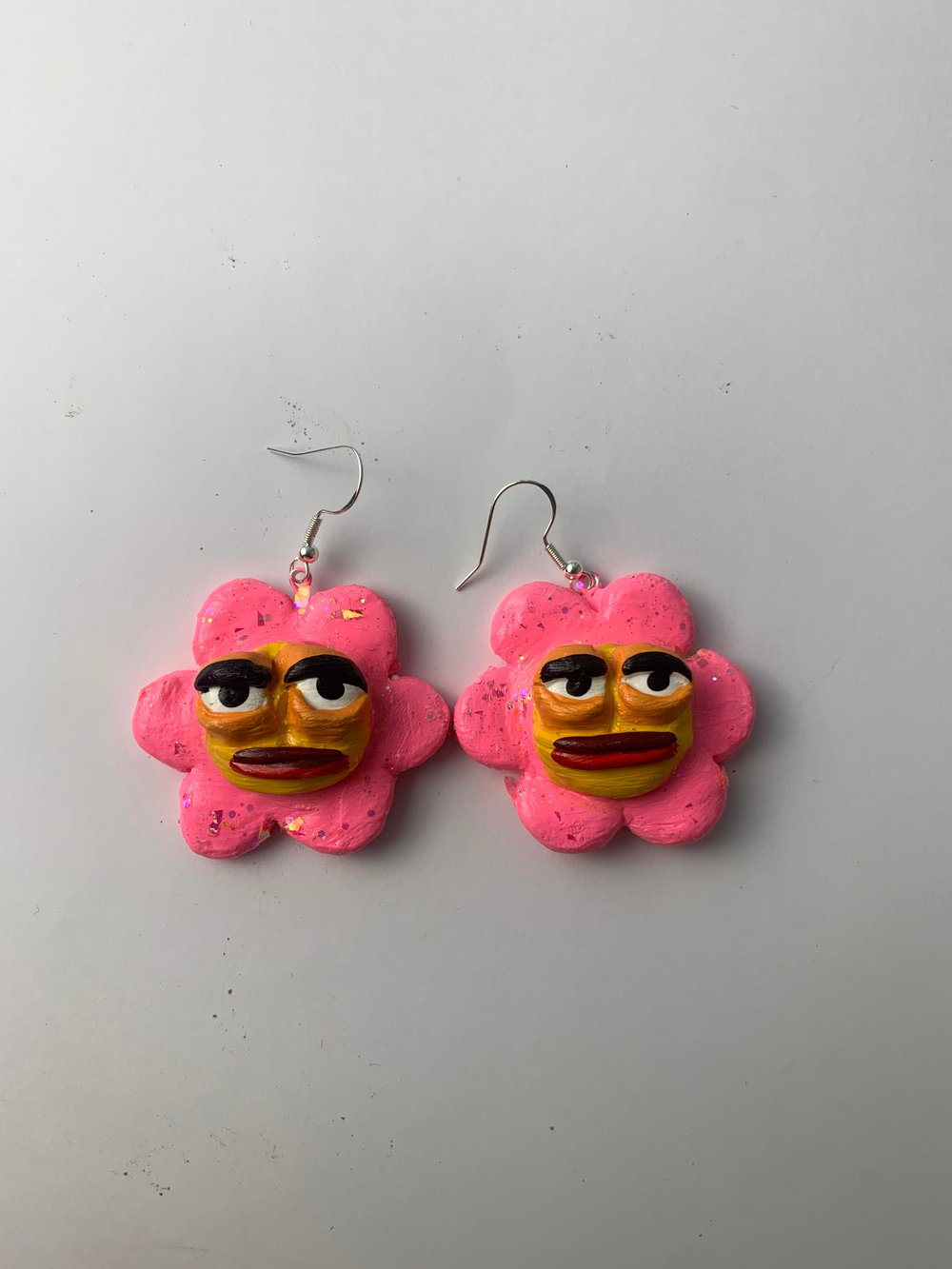pink flower earrings 
