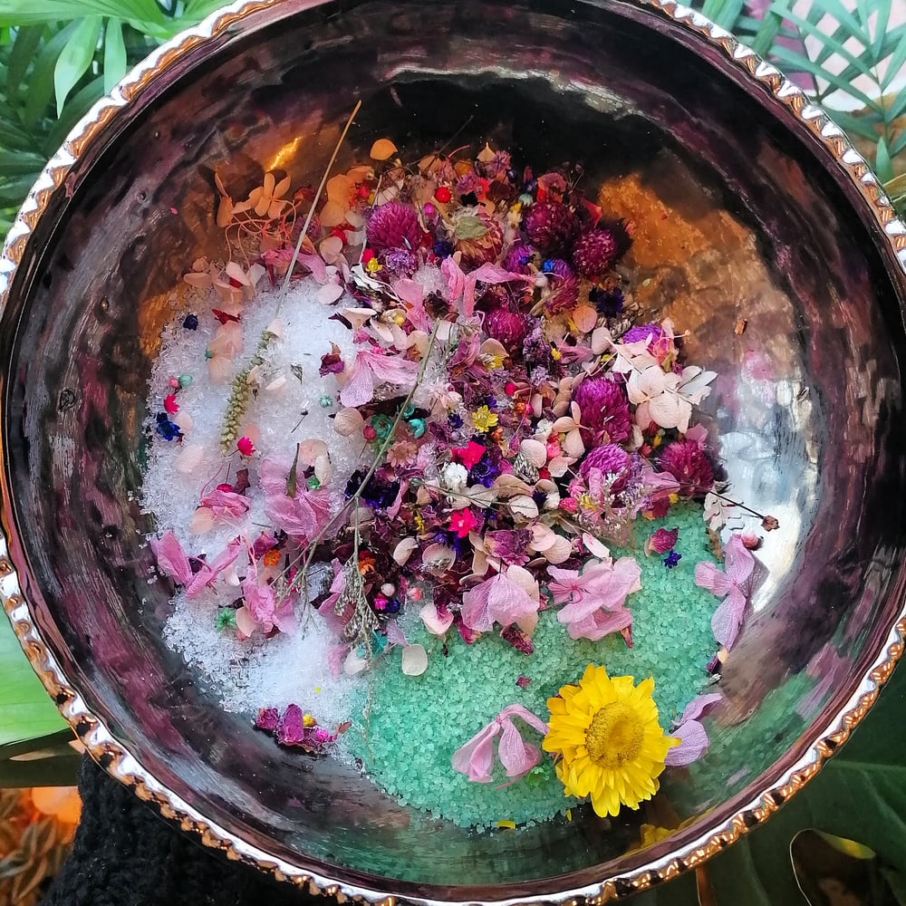 Image of New / full moon bath ritual 