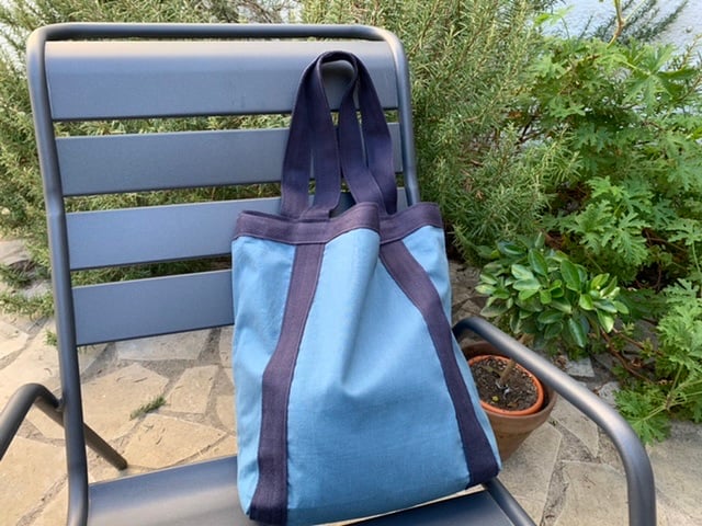 Image of Sac Yvonne & Annette summer blue sky 