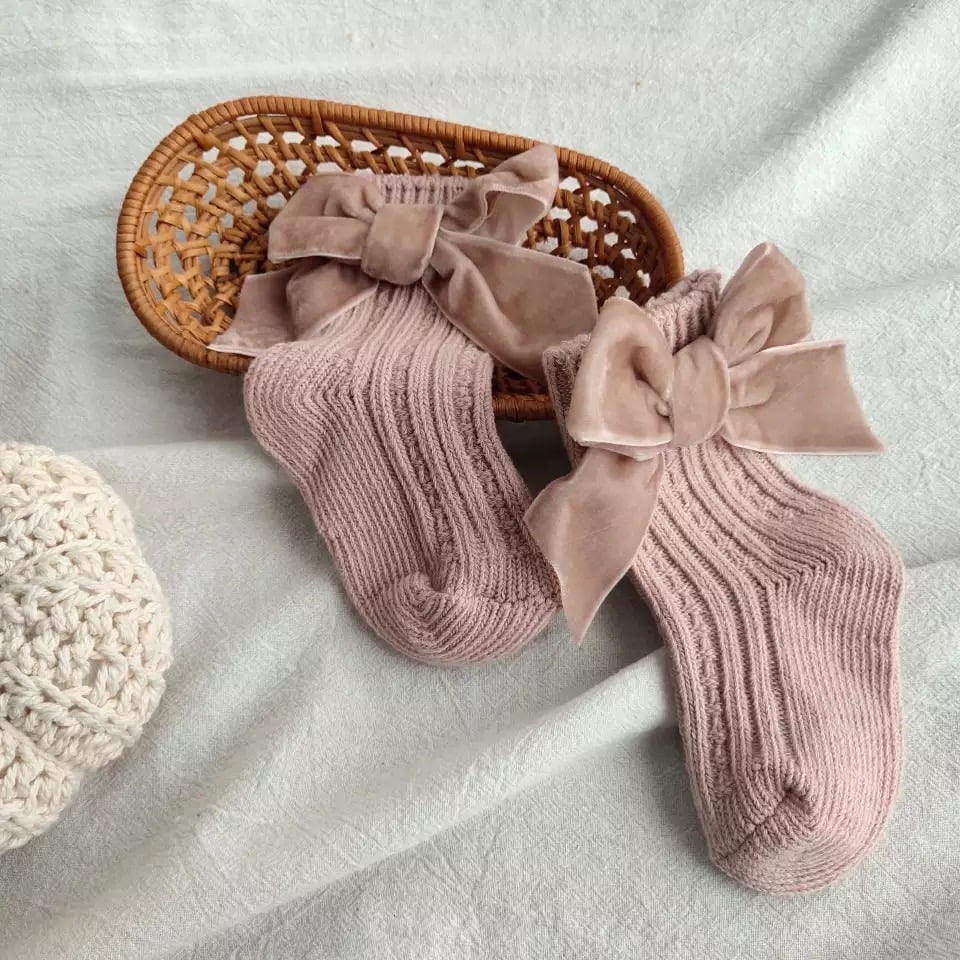 Image of Mumma & Me 'Olive' Velvet Bow Socks 