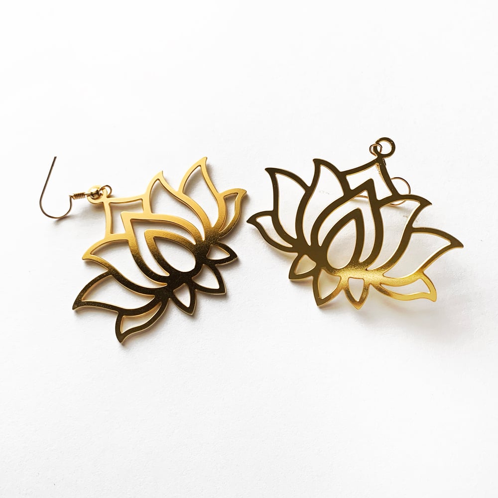 Image of Lotus Earrings