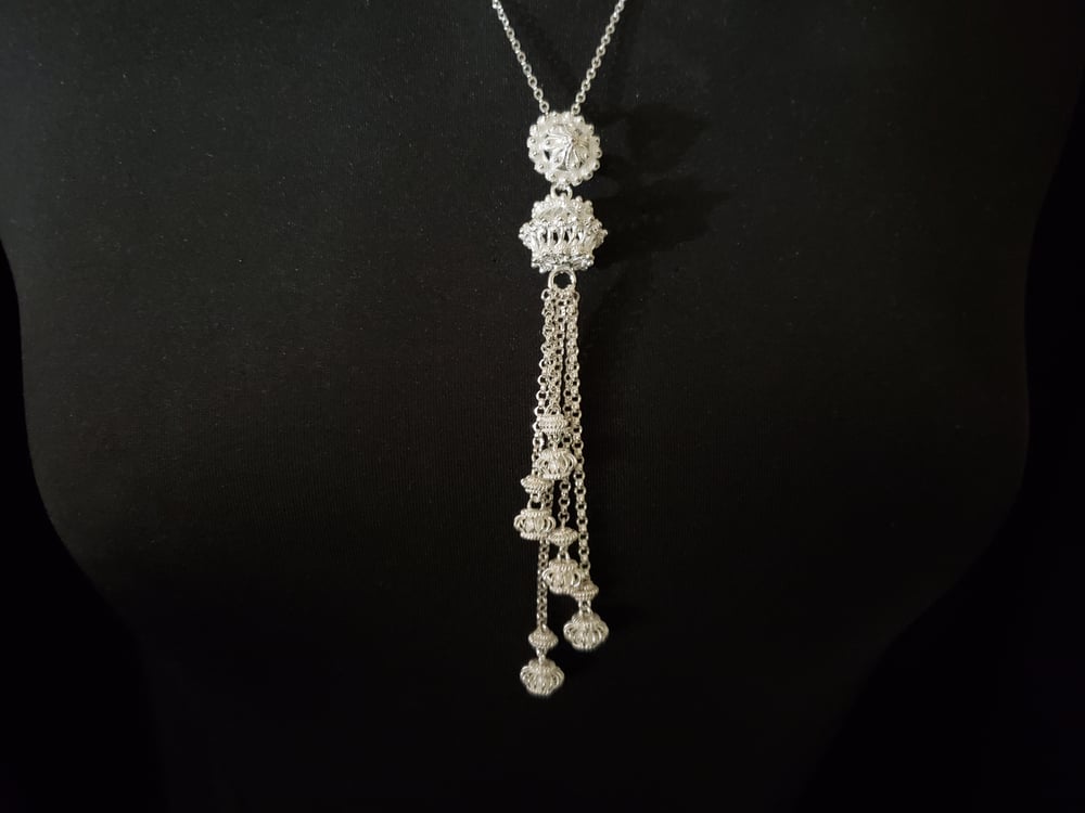 PH128 Pickun Chandelier Necklace