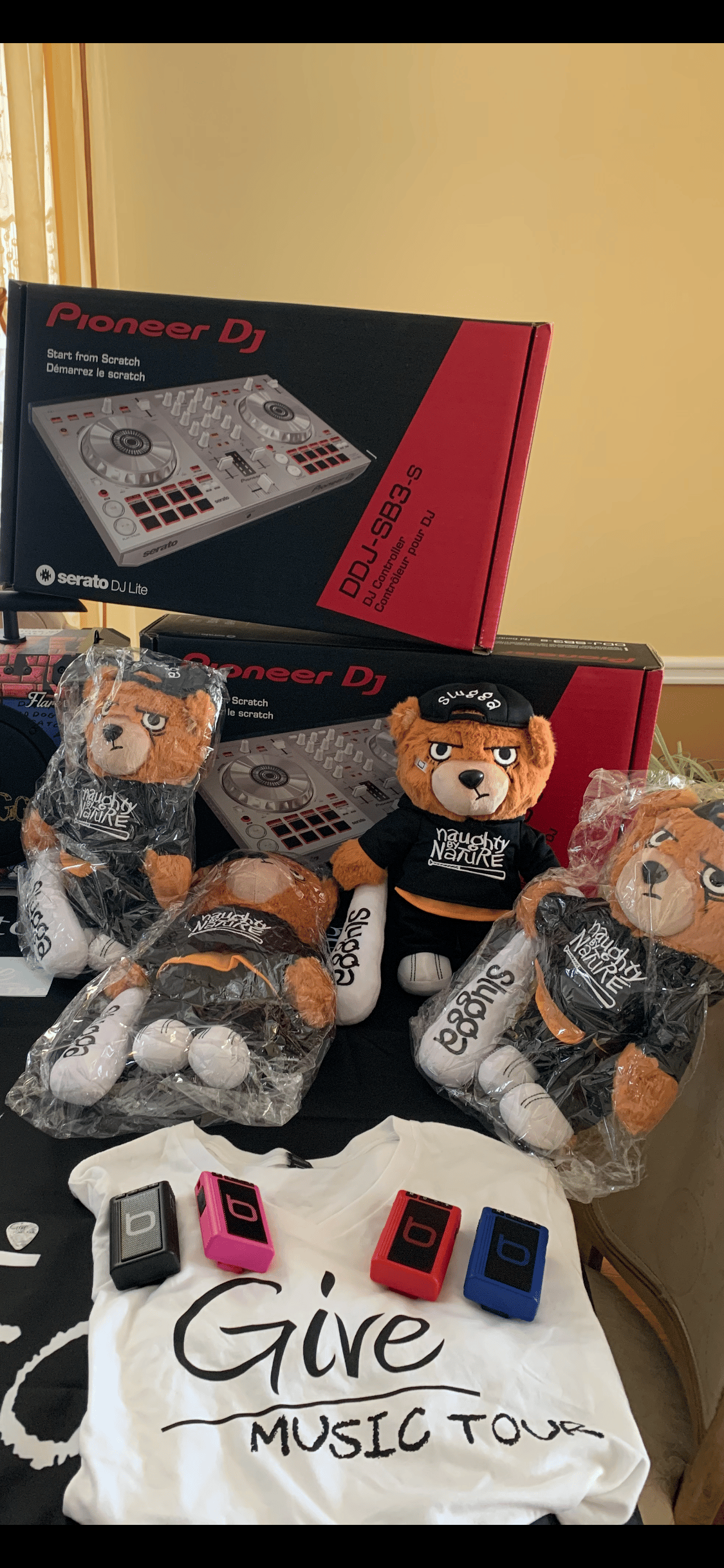 Easy jet collectors teddies ungrilled