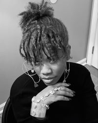 Image 3 of Supreme Handflower (925 Sterling Silver)