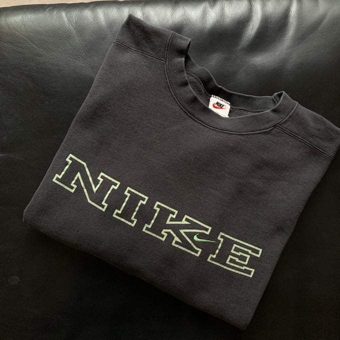 Image of VTG 90’s Nike Spell-out/Mini Embroidered Swoosh Crewneck