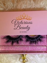 The “Vicky” Lash