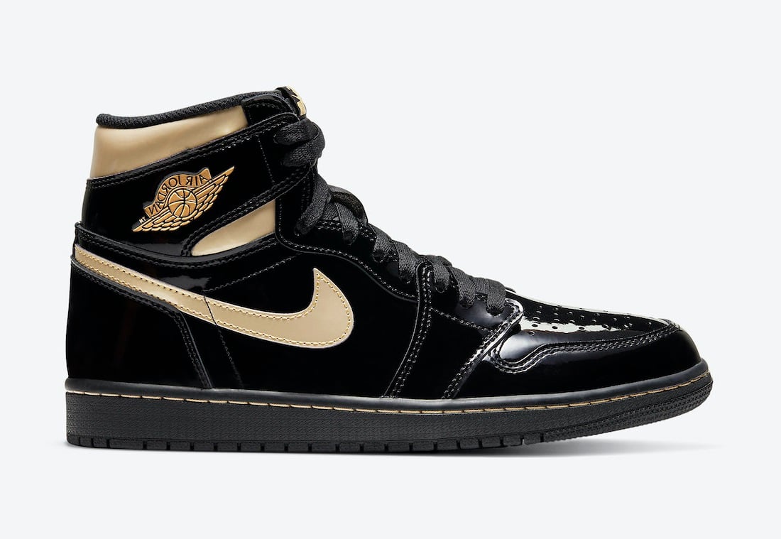 Air Jordan 1 High OG “Black/Metallic Gold” | vtownkickz