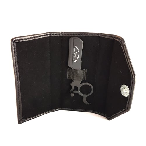Image of Finger Razor SF Black with Leather Pouch