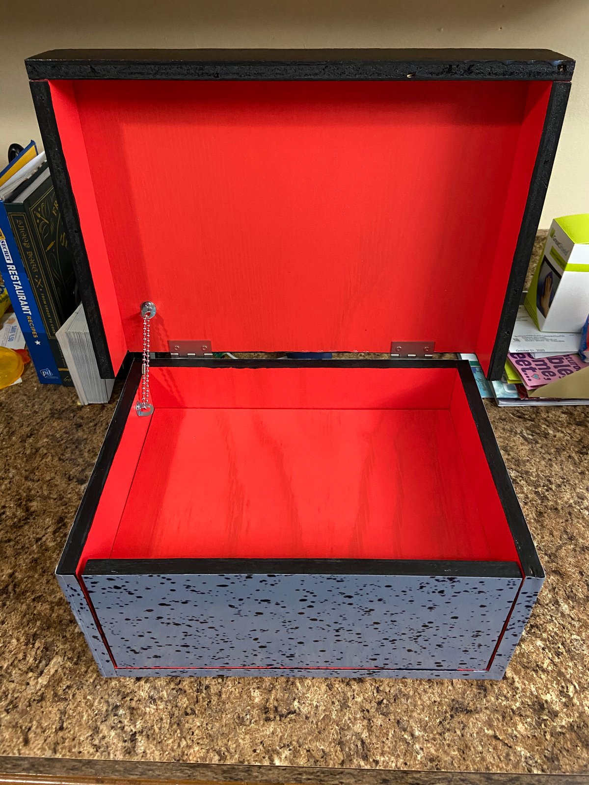 jordan shoe box trunk