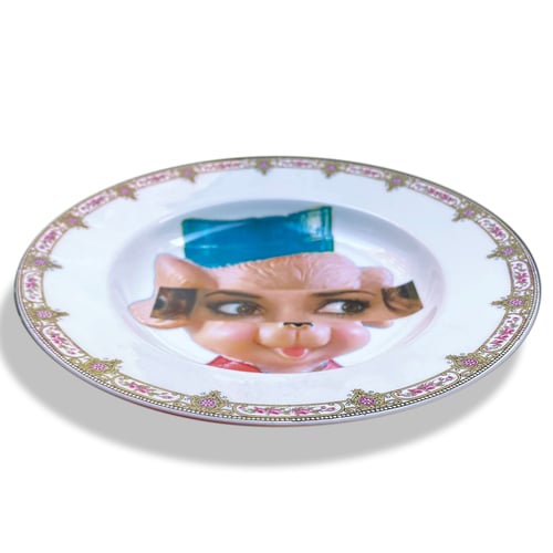 Image of Eyeconic - Winona Kitsch Face - Vintage French Porcelain Plate - #0750