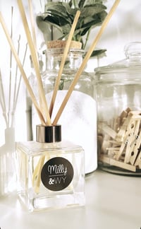 Image 3 of Luxury Monochrome Reed Diffuser