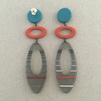 Image 3 of long smoky ellipse earrings