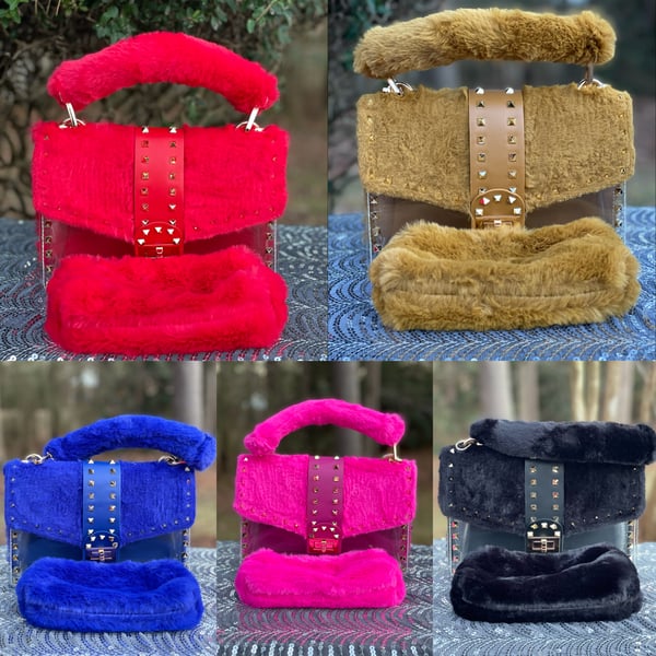 Image of “COLORS” Lengthy Lady Bags