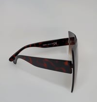 Image 2 of Oversized Square Sunglasses Rimless Frame Candy Color ....