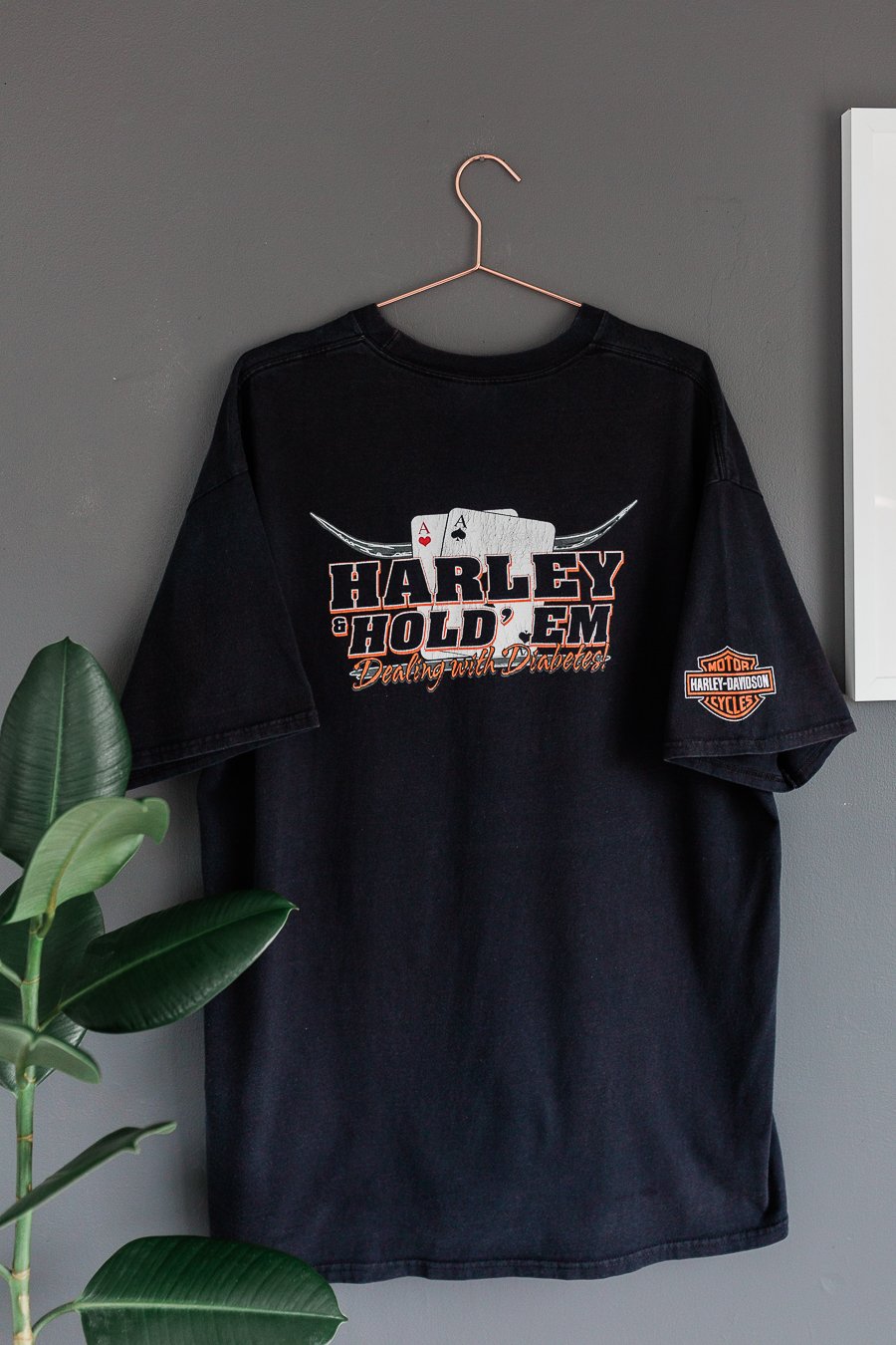 Image of 90's Harley Davidson Hold' Em