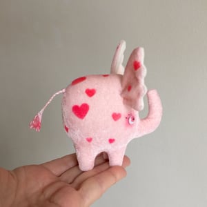 Image of Poppy the Valentine Elephant 