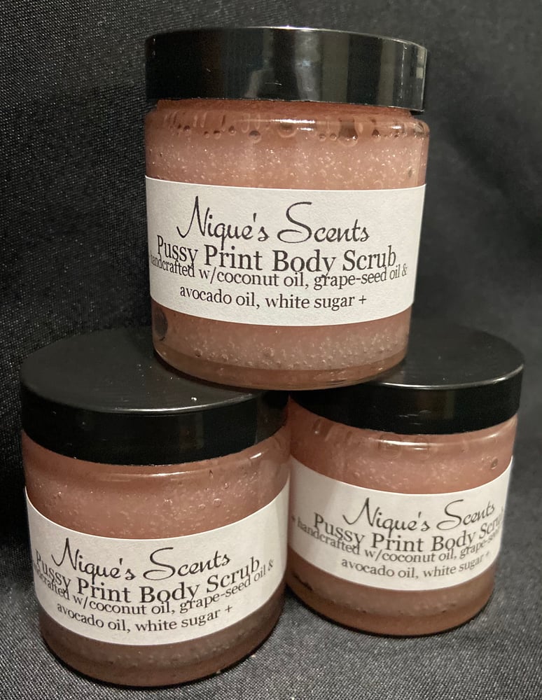 Image of Lucious Body Scrubs 