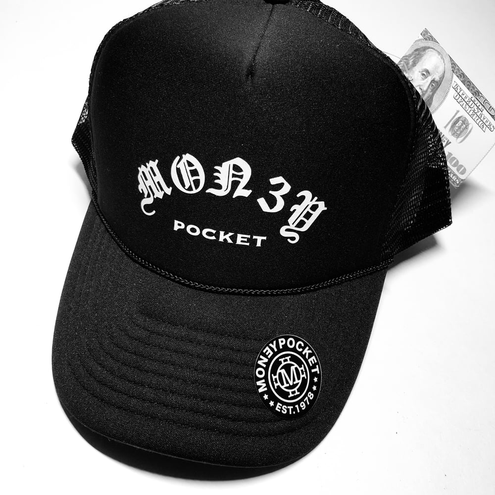 MON3Y POCKET TRUCKER HAT // BLACK