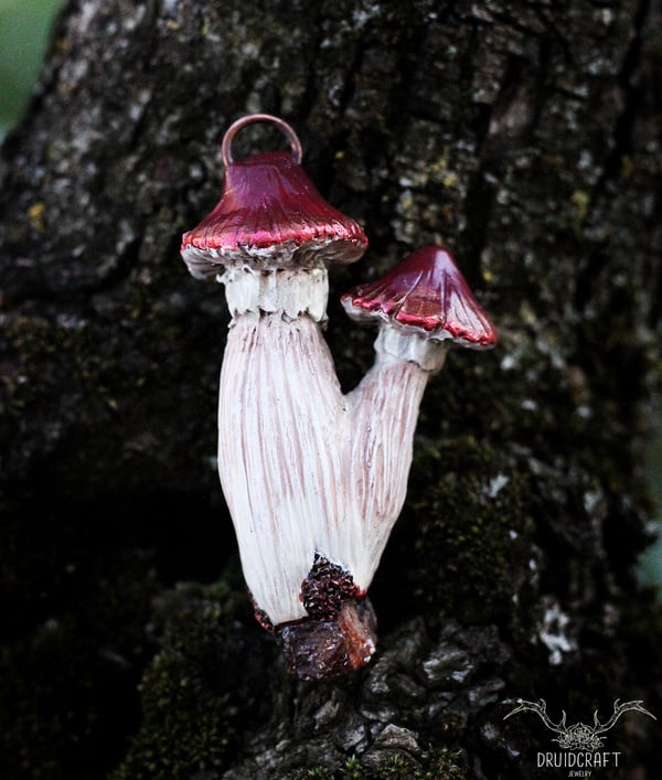 Image of Mushroom Necklace with Garnet