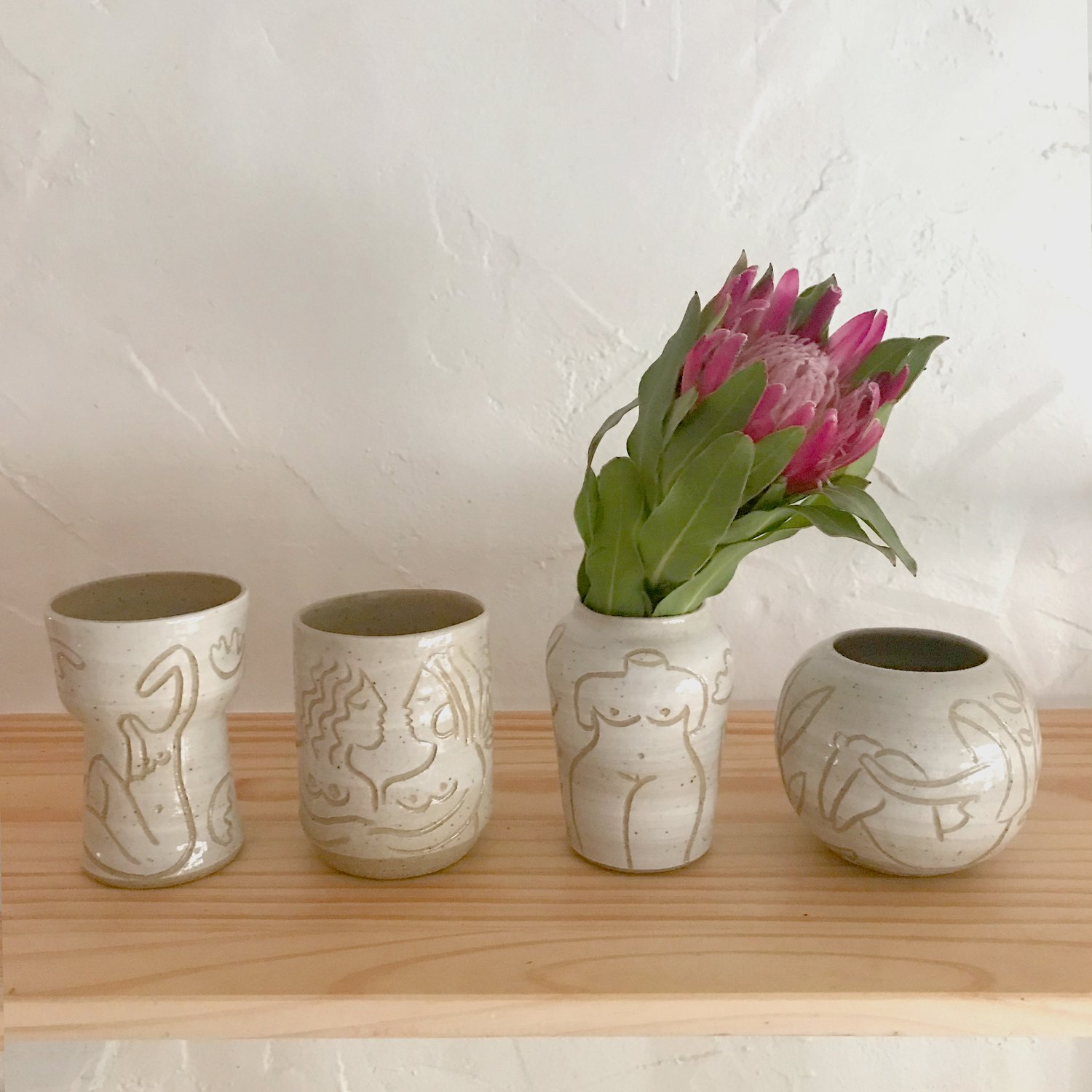 Image of muse vase small