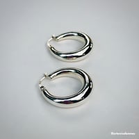 Image 4 of Luna Hoops