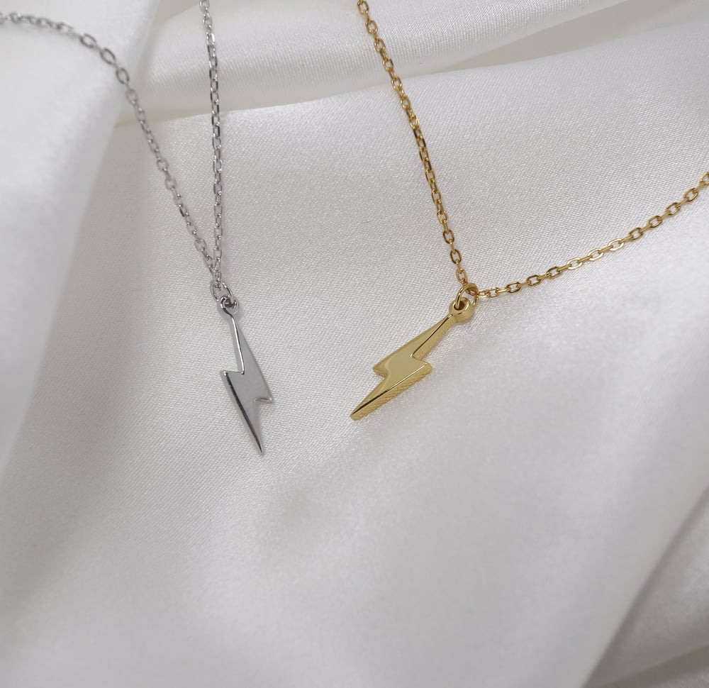 Lightning Bolt Necklace (925 Sterling Silver)