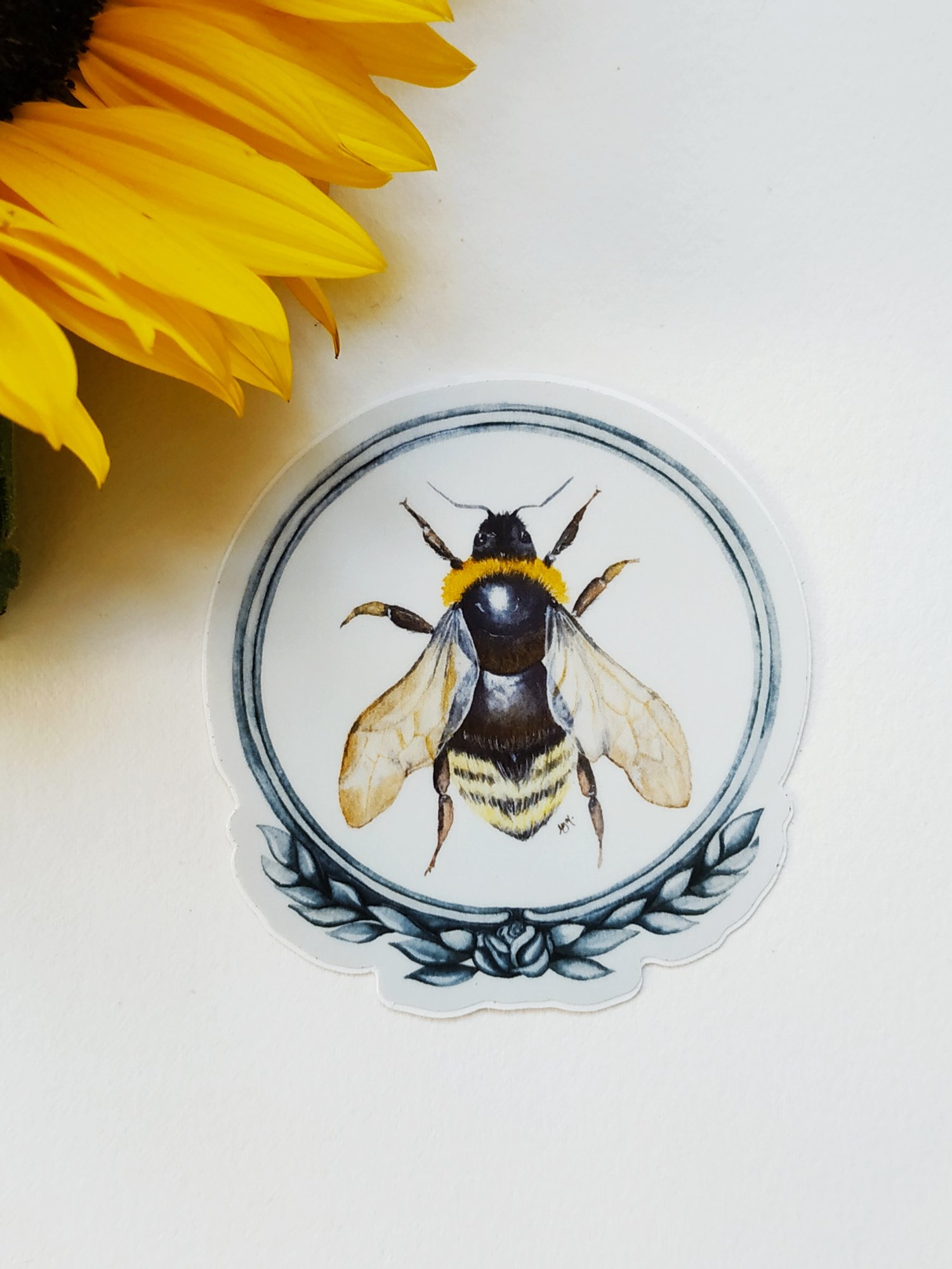 Image of Bee sticker